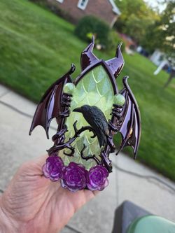 Bath an d body Gothic Raven Bat Wing wallflower
