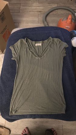Green medium t shirt