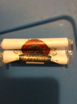 Weed or tobacco roller