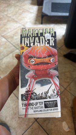 Toys Martian invader