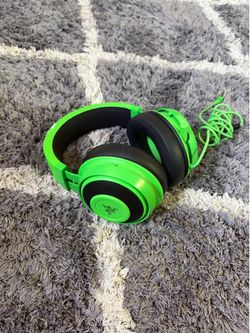 Razer Kraken Pro V2 Gaming Headset - Green