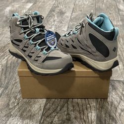 Columbia Women’s Crestwood Mid Waterproof Boots, Size 7
