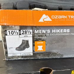 Men’s Hiking Boot