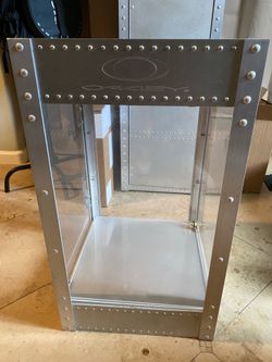 oakley display case tower medium