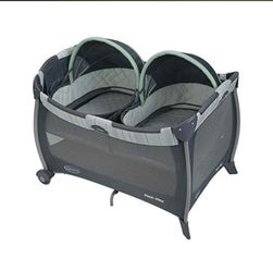 Graco Pack 'n Play Twin Bassinet Playard