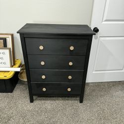 Solid Pine Dresser