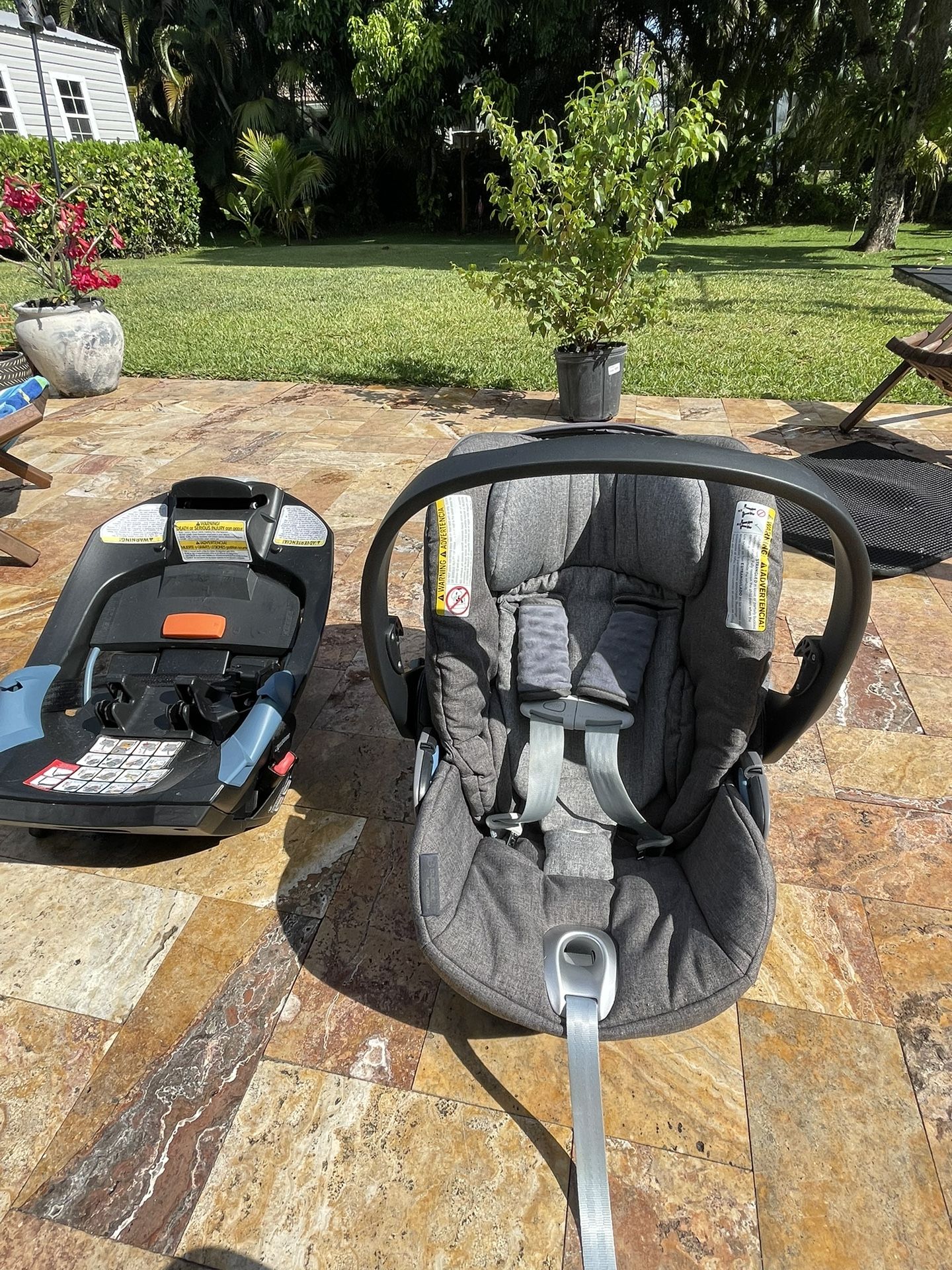 CYBEX Cloud Q Plus Infant Car Seat