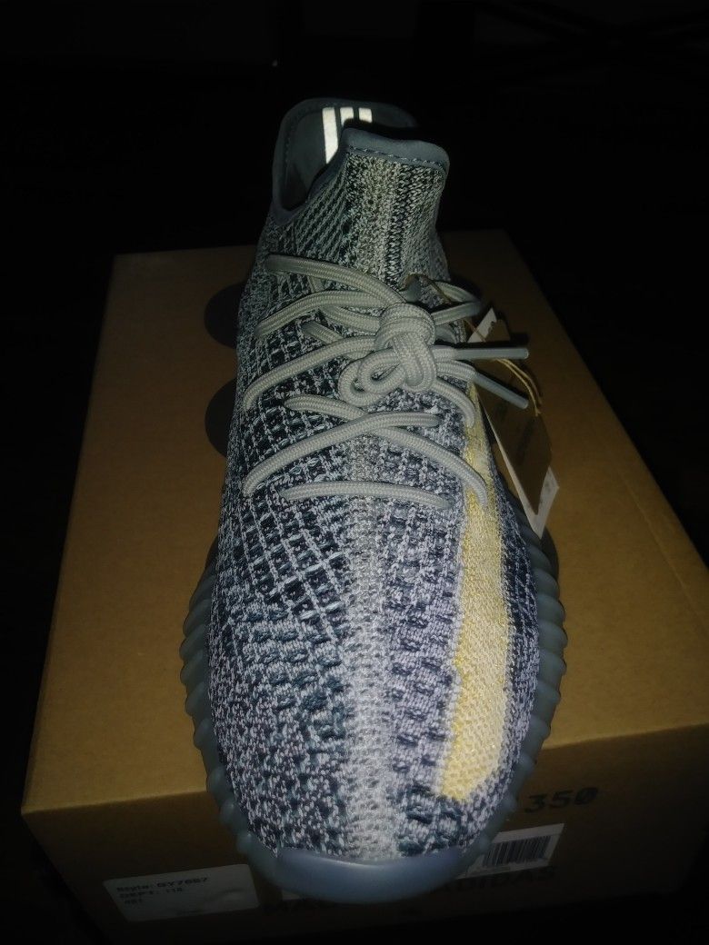 Adidas Yeezy 350 Boost Ash Blue Size 11