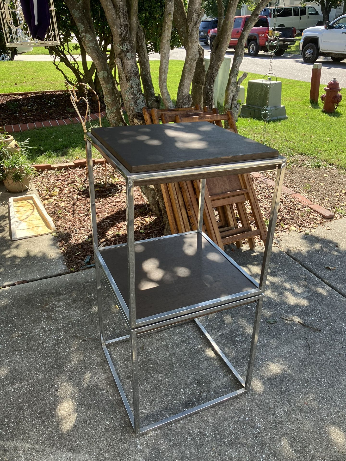 2 Stacking Tables