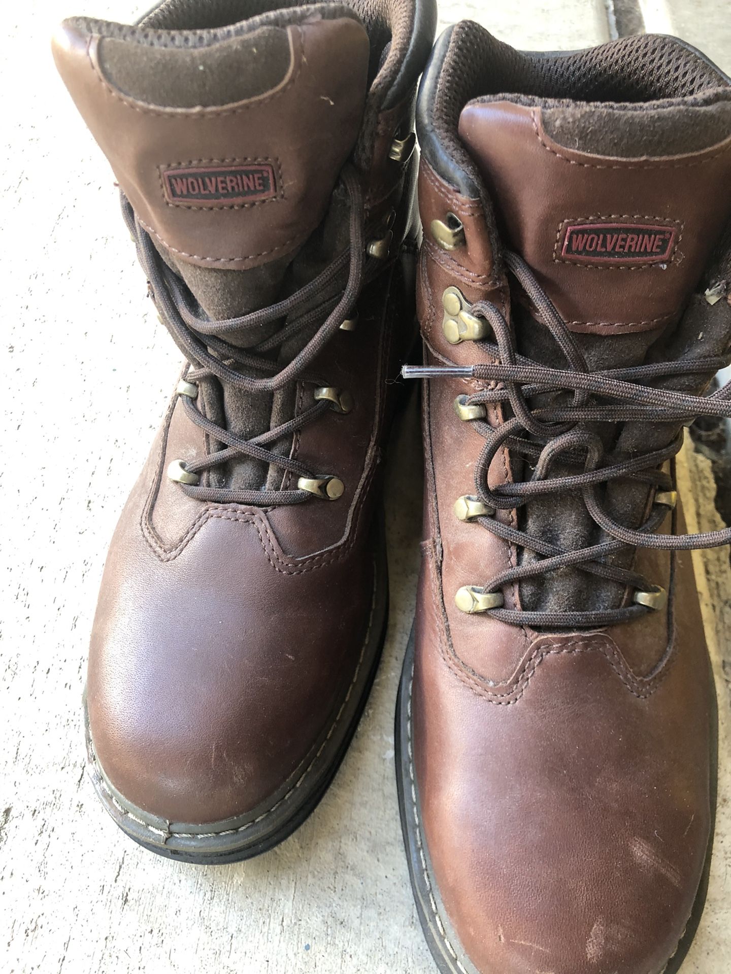 Wolverine working boot steel toe