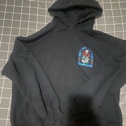 Comfy Graphic Skeleton Hoodie