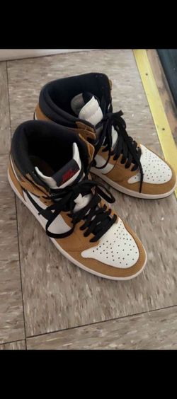 Jordan 1s rookie of the Year size 8.5