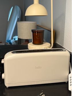 Beige bella 2 Slice Slim Toaster, Fits-anywhere™ Kitchenware, 6 Setting Shade Control with Reheat & Cancel Buttons, Fits sourdough, 10” Long Slot, Ant