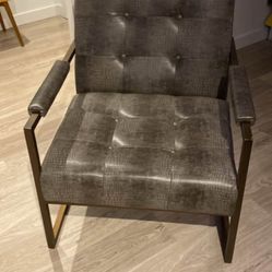 Leather Lizard Patter Accent Chair 