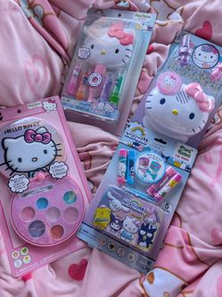 Sanrio Kids Makeup And Pez