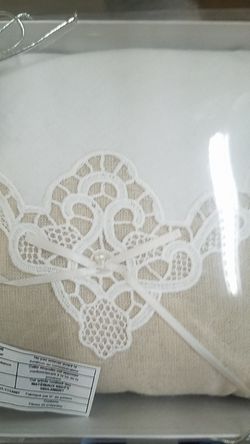 Country design ringbearer pillow