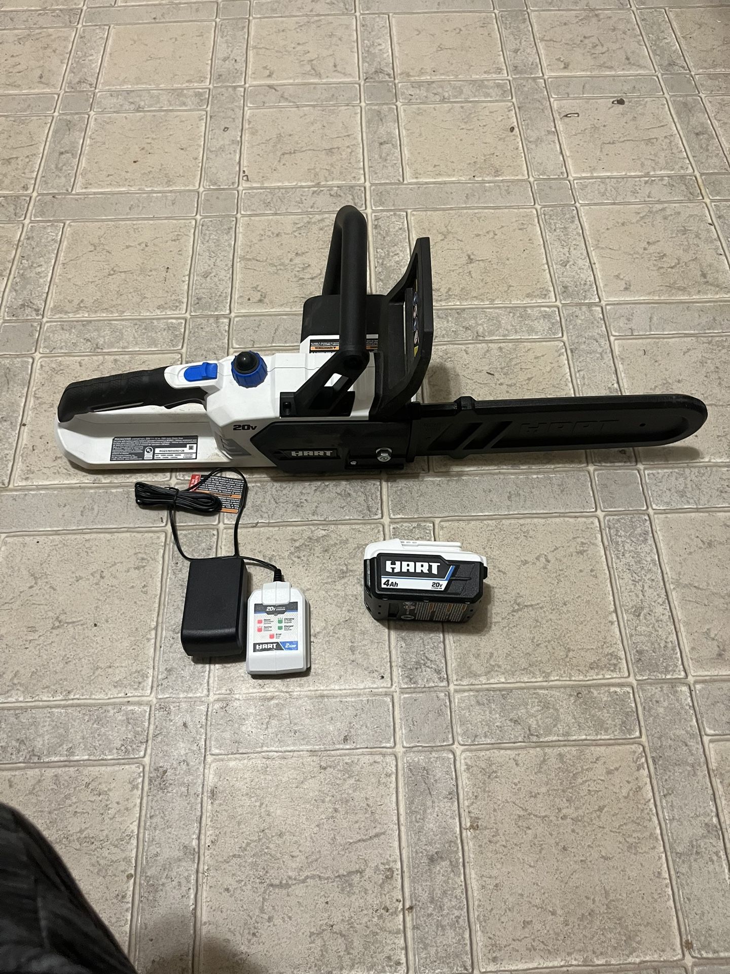 Hart Chain Saw Set