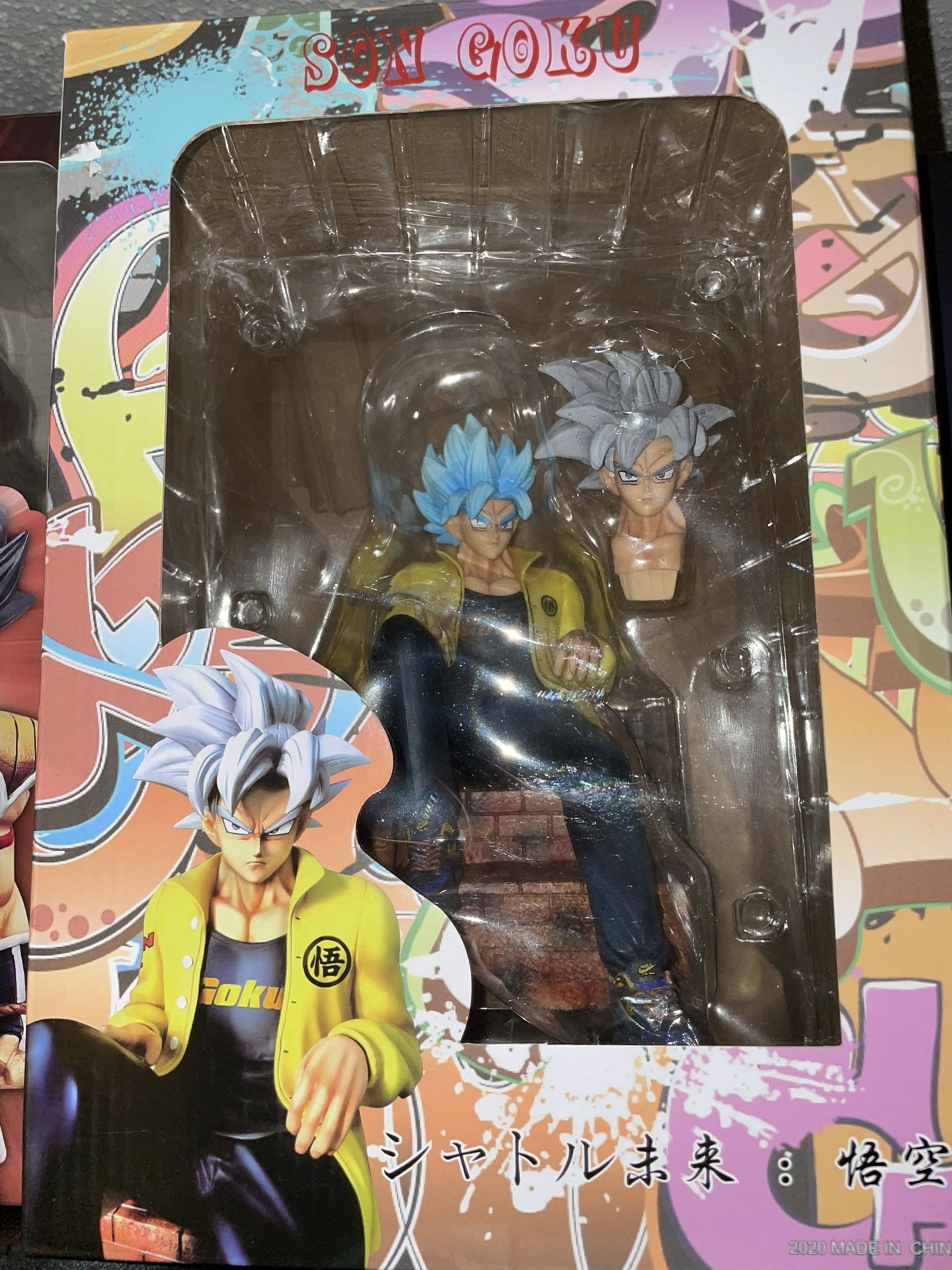 Dragon Ball GOKU Blue Dragon Figure