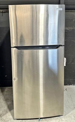 Frigidaire - 30 in. Wide 19 Cu. Ft. Garage Ready Top Freezer Refrigerator