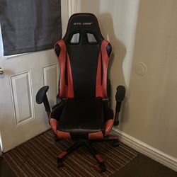 Black and red GTRACING gaming chair