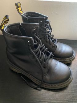 Kids Dr. Martens