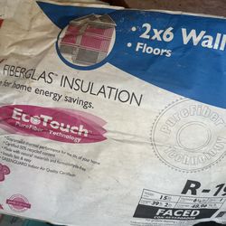 pink fiber glass insulation