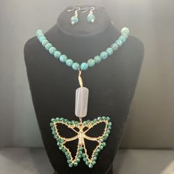 Agate Stone Butterfly Necklace And Earrings 