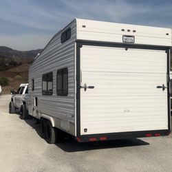 2005 Carson Toy Hauler 