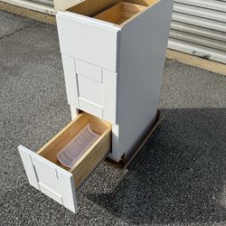 Hampton Bay 12in Shaker White Bathroom Drawer Base Cabinet