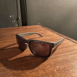 Oakley Sunglasses - Authentic