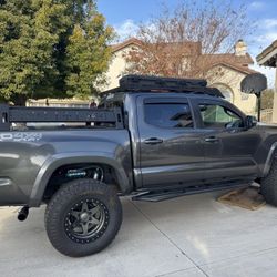 Victory 4x4 Mid Height Bed Rack w/ bike and Hi Lift Jack attachment. FITS: 2nd & 3rd gen Tacoma.