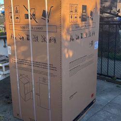 Brand New In Box LG Counter-Depth MAX 26.5-cu ft 3 -Door 36-in Wide Smart Compatible French Door Refrigerator