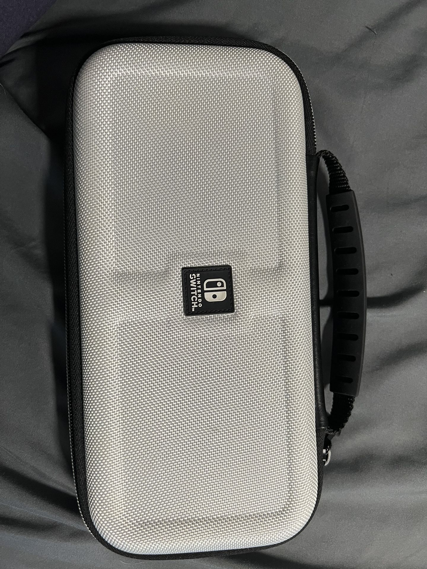 Nintendo Switch Game Traveler Case
