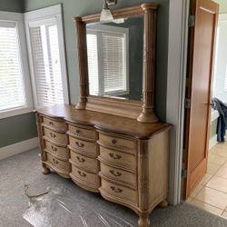 King Bedroom Set