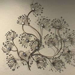 Elegant Wall Decor Tree