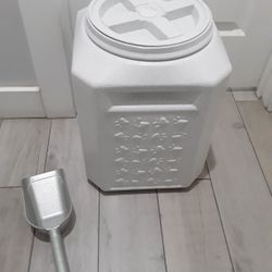 Pets Food Container Storage 