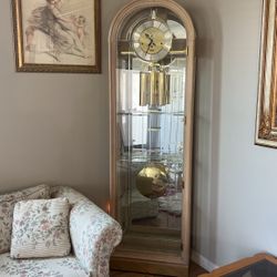 Ridgeway Grandfather Clock/ Curio