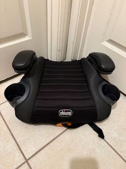 Chicco buster seat