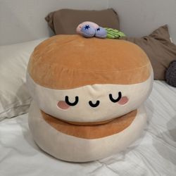 Sofia Soufflé Pancake Mochi Plush