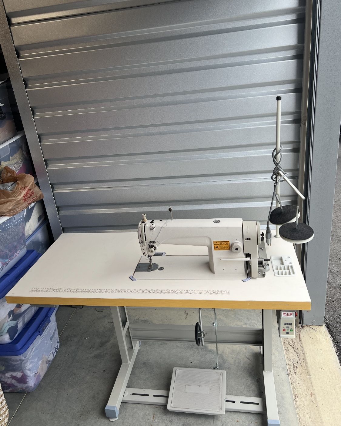 Digital Commercial Straight Stitch Sewing Machine