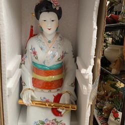 Japanese Porcelain Dolls Brand New Size 16 Inches H , Wide 7 Inches 