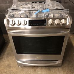 Range And Dishwasher Bundle 