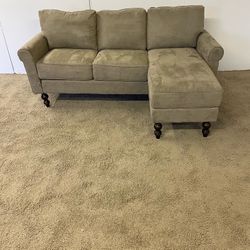Reversible Sectional Couch Sofa *Free Delivery*