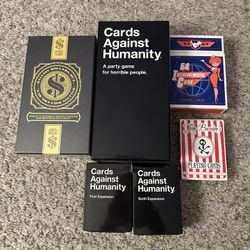 🚨MOVING SALE! Card Games AND Playing Cards Bundle 