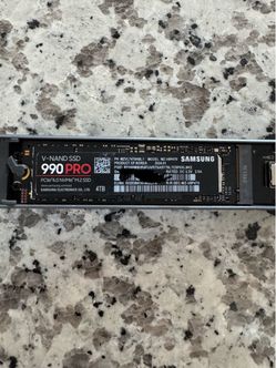 Samsung 990 Pro 4TB NVMe M.2 SSD