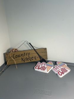 Country Kitchen Decor Bundle – Rustic Farmhouse Signs & Ice Cream Decor Lot