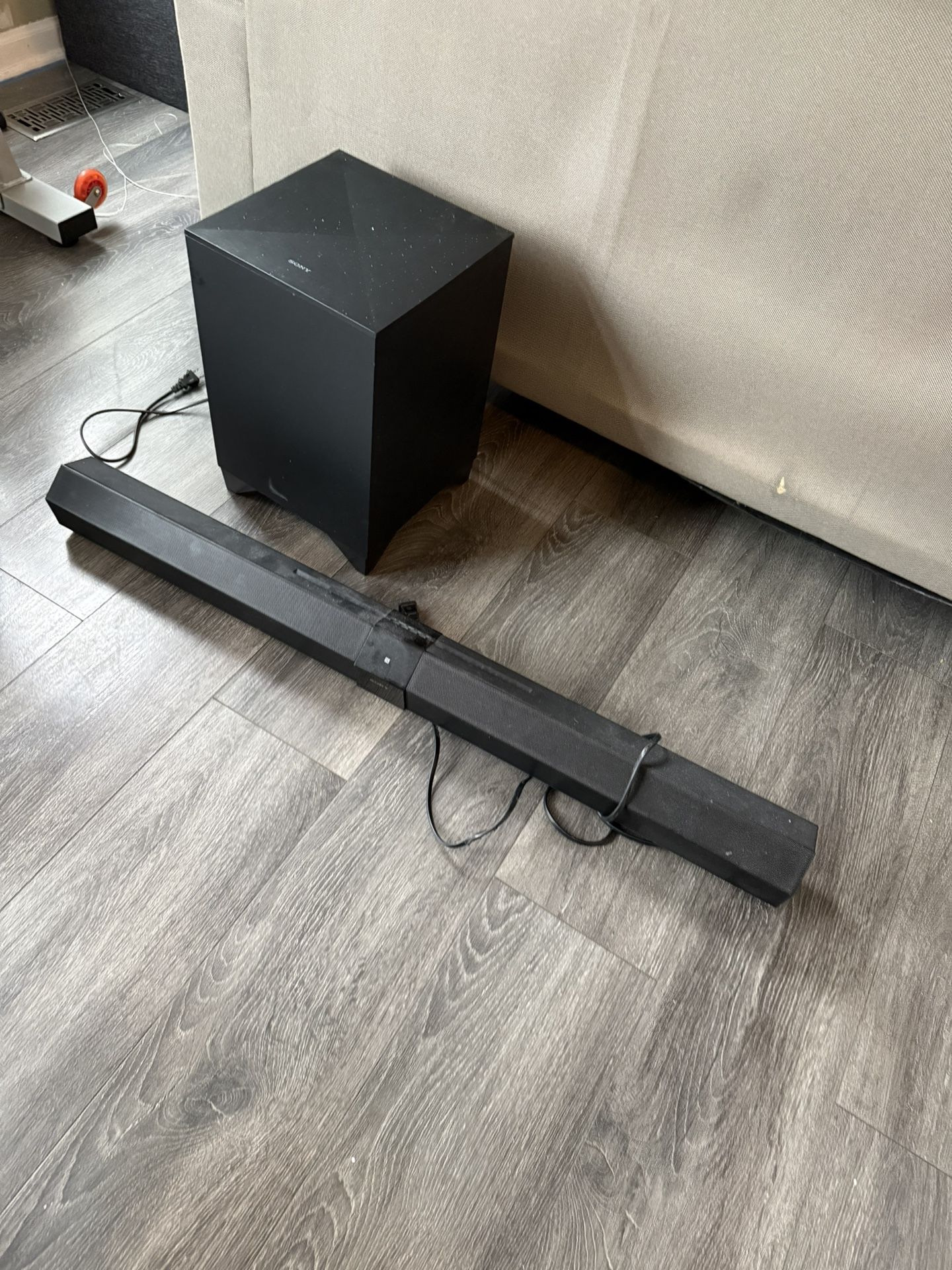 Sony Sound Bar And Subwoofer