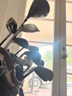 PING G425 Golf Club Set + Bag – Excellent Condition