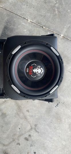 Boss 1200 watts subwoofer