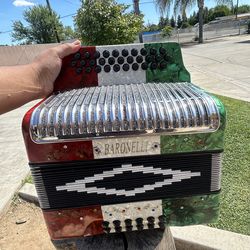 Baronelli Accordion